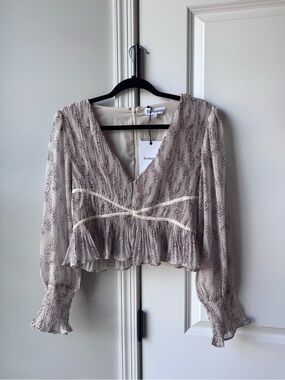 En Saison Taupe and Cream Floral Peplum Blouse